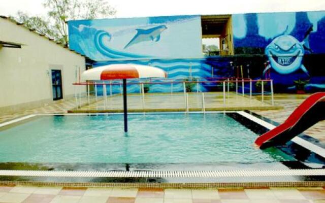 Midway Park Resort