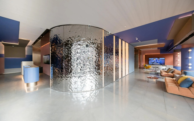 Hanting Express Shanghai Caobao Road Subway Station