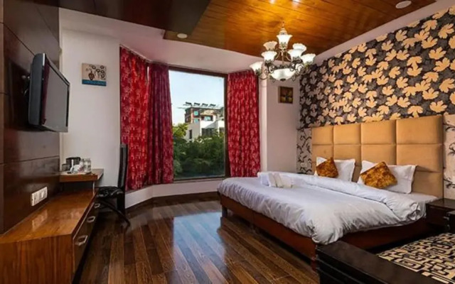 Fabhotel The Venessa