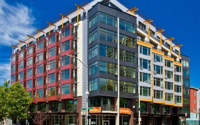 Seattle Discovery Apartment