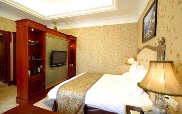 Zhanqiao Prince Hotel