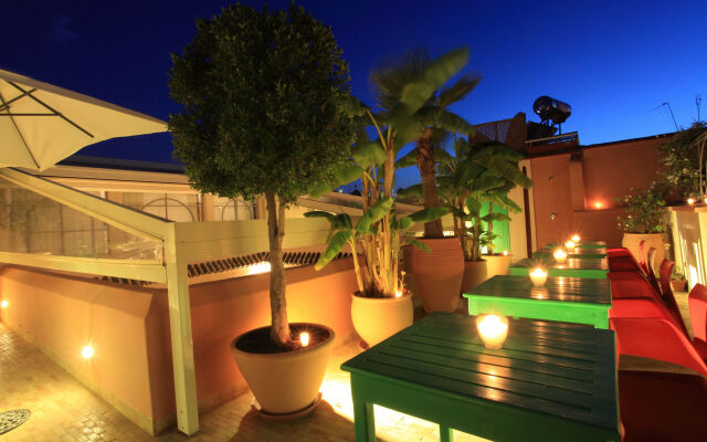 Riad Infinity Sea