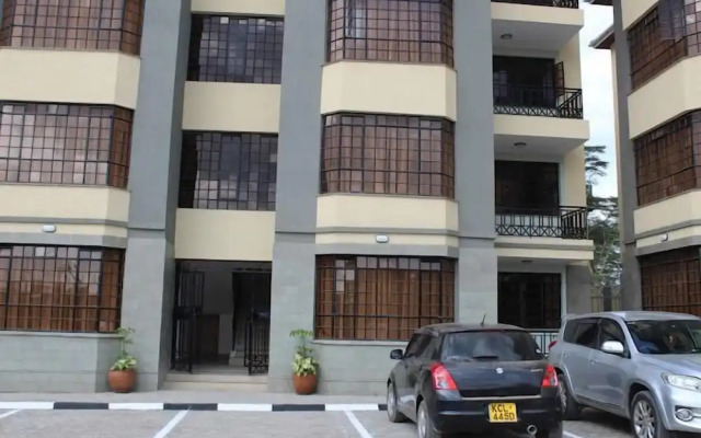 Lux Suites Bida Furnished Apartments