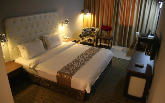 Ritz Garden Hotel Manjung