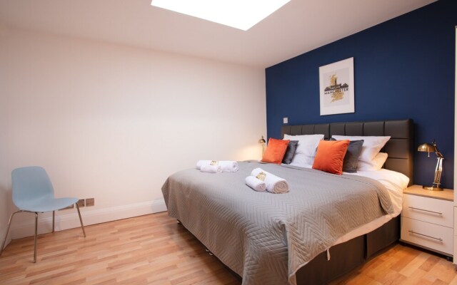 Rest & Recharge Regents CT 2bed Sleeps 7