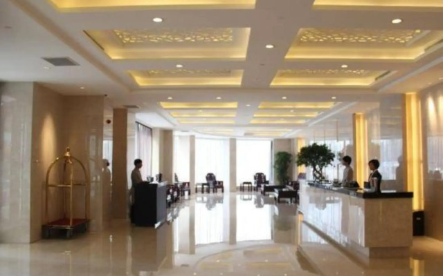 HR-East Hotel