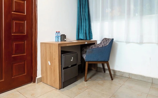 Harry's Kisumu Oasis