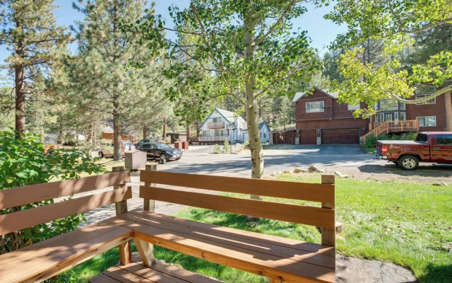 10 Mi to Lake Tahoe Beaches: Home w/ Pool Table