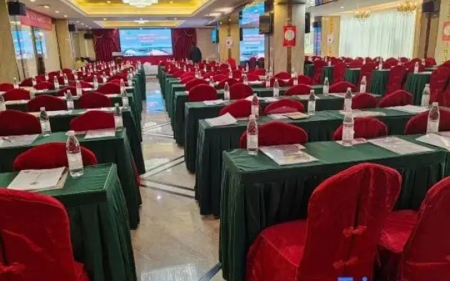 Riverside Lidu Hotel
