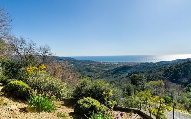 Pleasant Holiday Home in Merea With Sea View