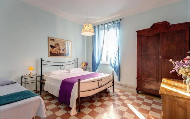 Rhome Apartments Giuliana