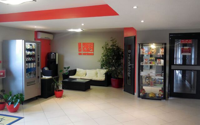 initial by balladins Orleans / Saran