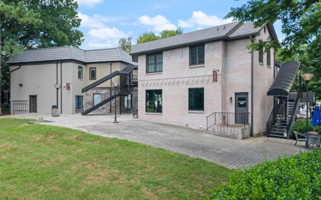 Carters Court Cozy Hideaway