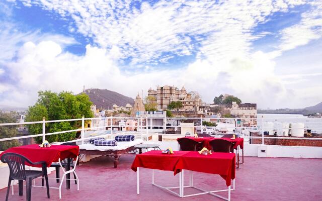 The Lake View Hotel – On Lake Pichola