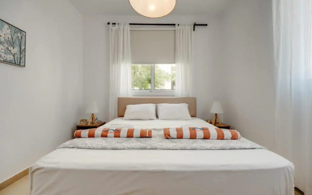 SunnyVillas: 2BR Mythical Apt*Swimming Pool*AK04