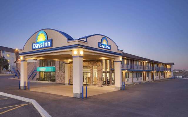 Days Inn by Wyndham Lethbridge