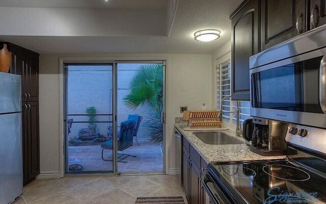 Southwest Sanctuary By Signature Vacation Rentals