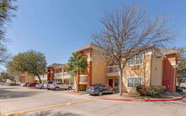 Extended Stay America Suites Arlington