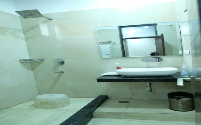 Black Mango Resort