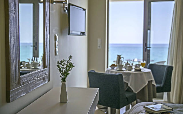 Swell Boutique Hotel