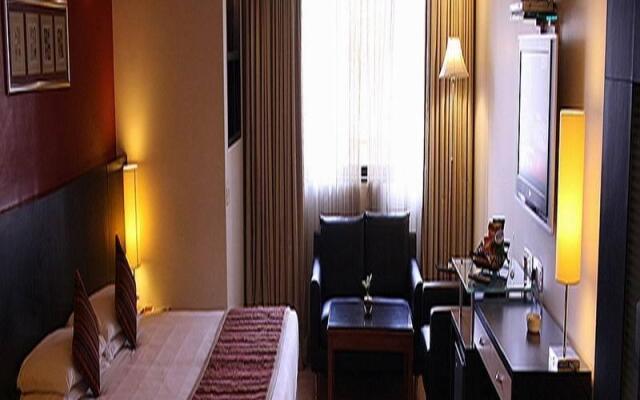 Ramee Guestline Hotel Apartments 1