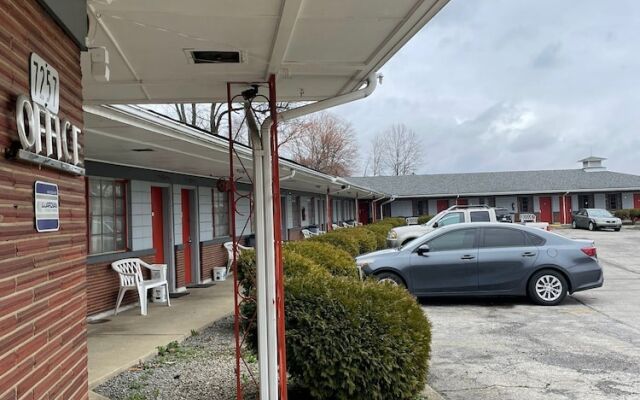 Beaver Falls Motel