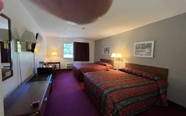 Boulder Bear Motor Lodge