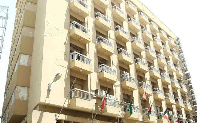 Awal Hotel