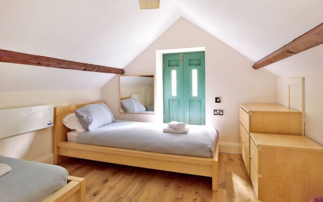 Grassholm, Haverfordwest