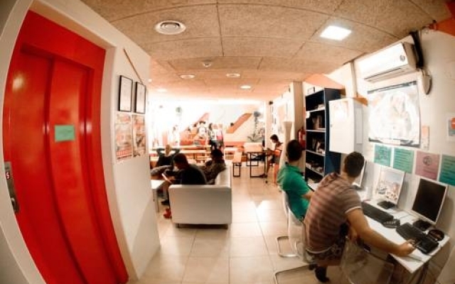 Be Sound Hostel Barcelona
