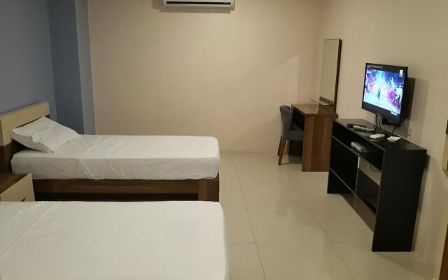 Ybc Grand Hotel