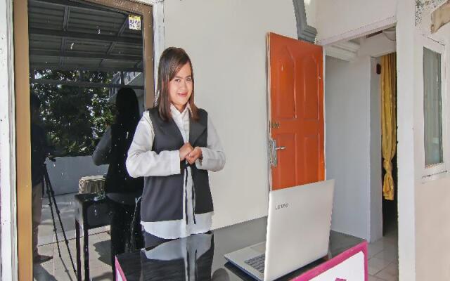 Spot On 91826 Yoezef Homestay Syariah