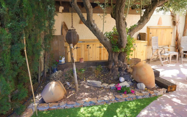Villa in L'alfs del Pi With hot tub