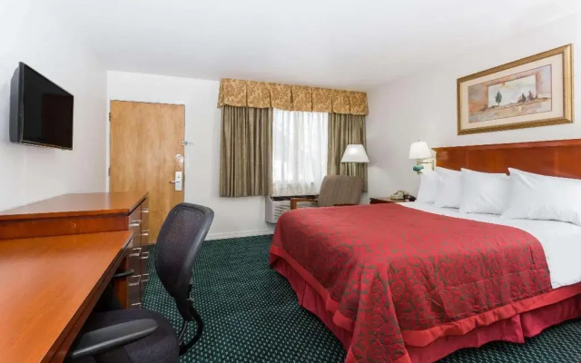 Days Inn By Wyndham Kimball