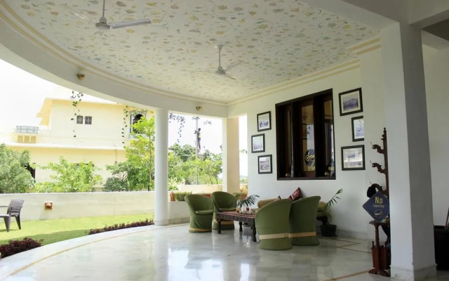 Devraj Villa - Luxury Pool Villa Udaipur
