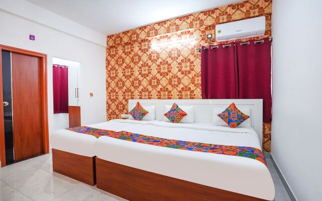 Fabhotel Royal Platinum Suites