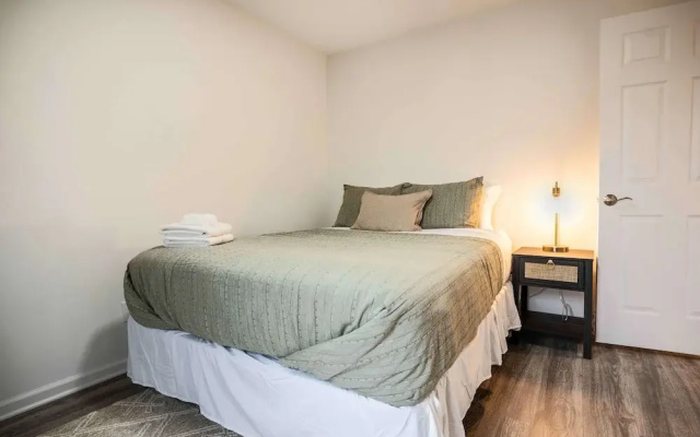 The Greystone - Stay for 12!
