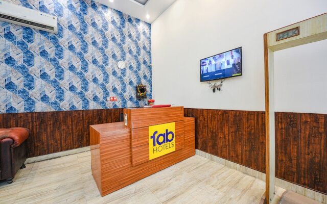 Fabhotel Laxmi Palace