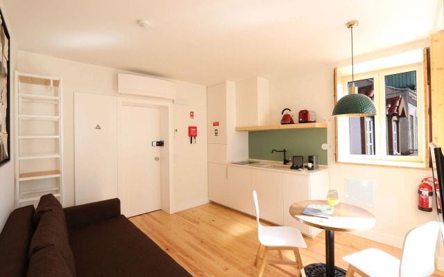 Downtown, Lisbon Apartment