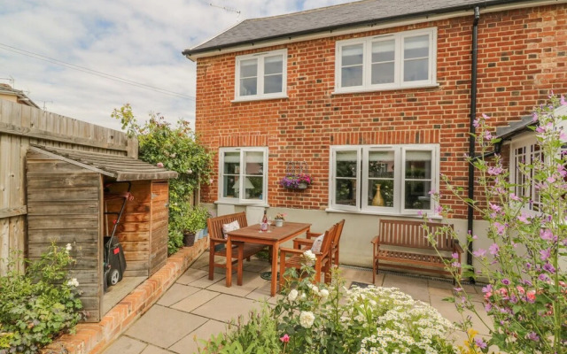 Mulberry Cottage