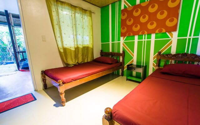 Jeepney Hostel and Kite Resort