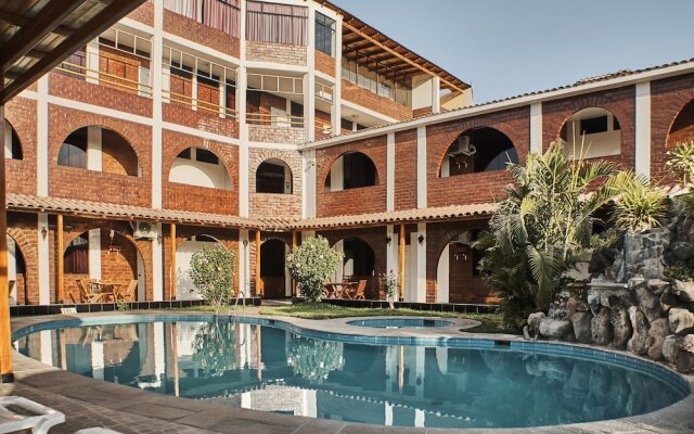 Bris Hotel
