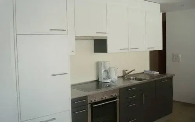 Bella Vista / Mönch - INH 25646