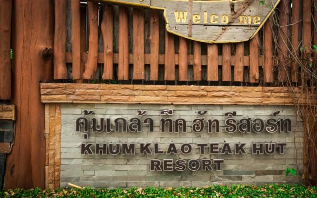 Khum Klao Teak Hut Resort