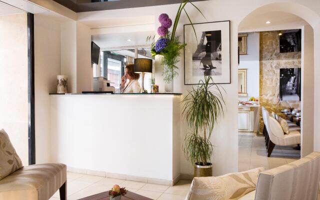 Hôtel Lion d'Or Louvre