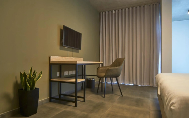 Mr. Todd Hotel