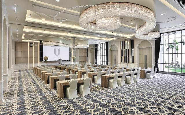 True Siam Phayathai Hotel