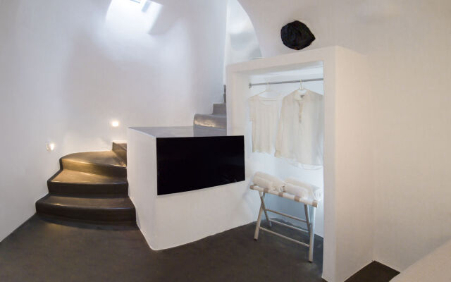 Aqua Serenity Luxury Suites - Adults Only