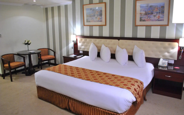 Larsa Hotel