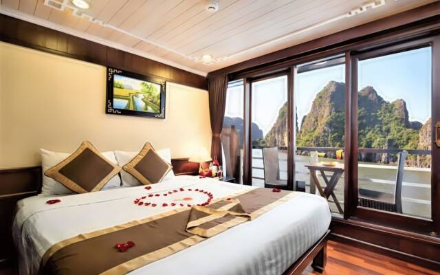 Le Journey Cruise Ha Long Bay
